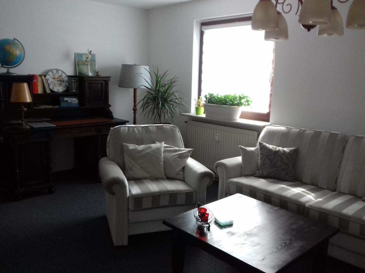 Ferienwohnung, Monteurwohnung Bis 6 Personen Rottorf Exterior photo